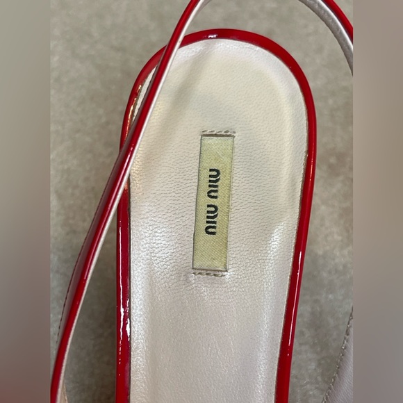Miu Miu patent leather slingback heels - Picture 4 of 10